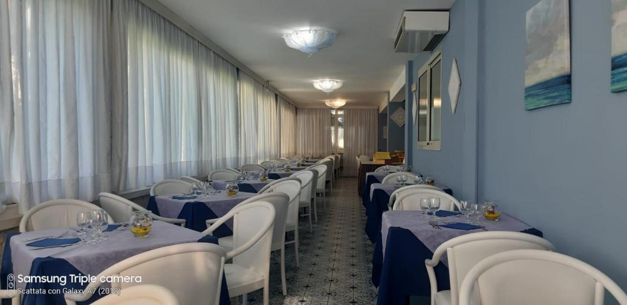Hotel Baia Degli Dei Giardini-Naxos Exterior foto